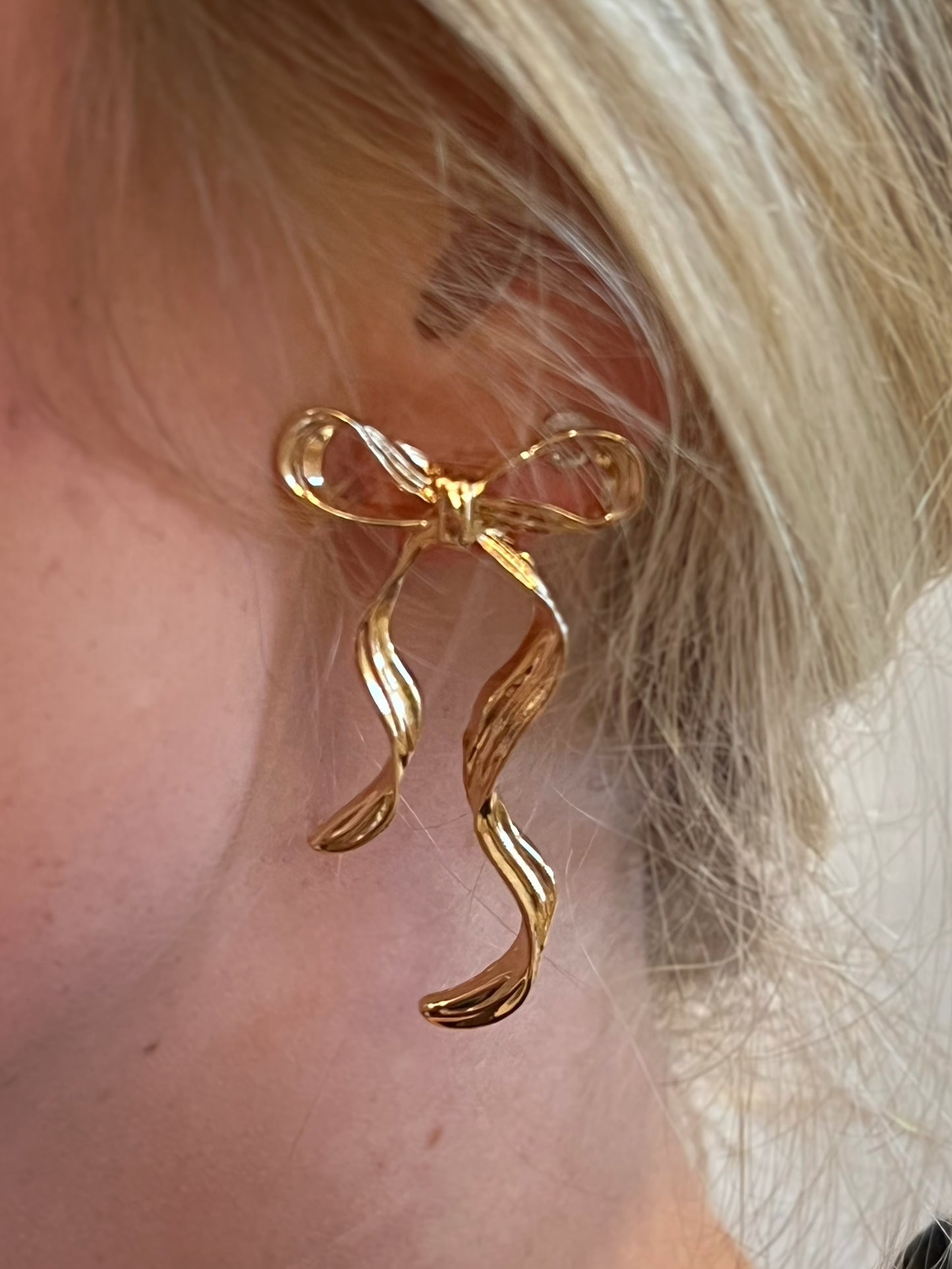 * Bow Earrings- Large